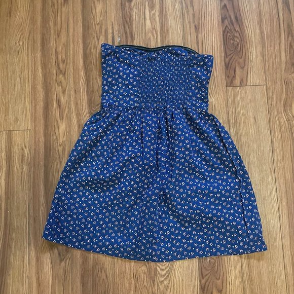 Floral Pattern BeBop strapless mini dress, Size M. - Picture 4 of 5